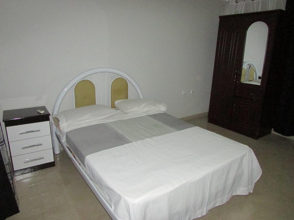 Residencial Girassol, Lda Bed & Breakfast São Filipe Dış mekan fotoğraf