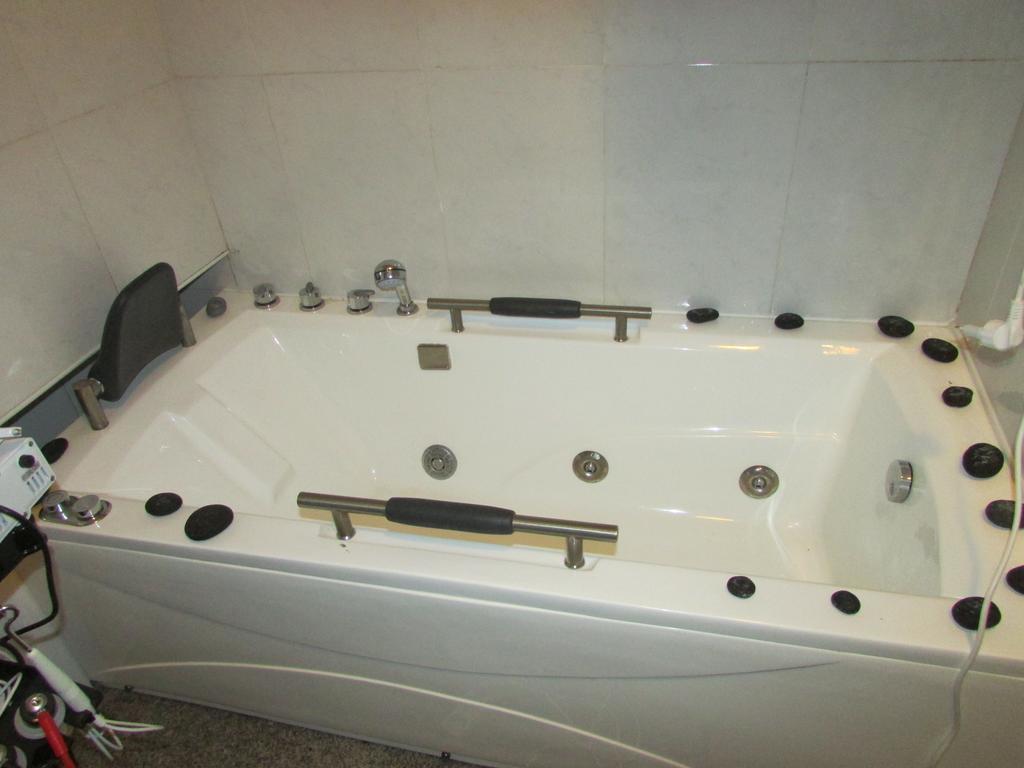 Residencial Girassol, Lda Bed & Breakfast São Filipe Dış mekan fotoğraf